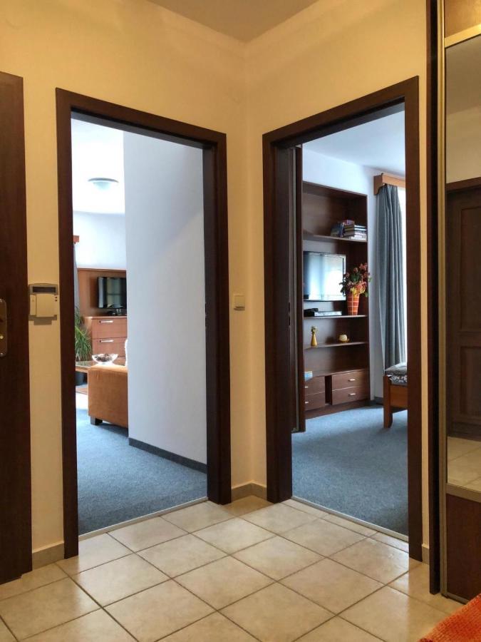 Apartman Renata 10 Ruzomberok Extérieur photo